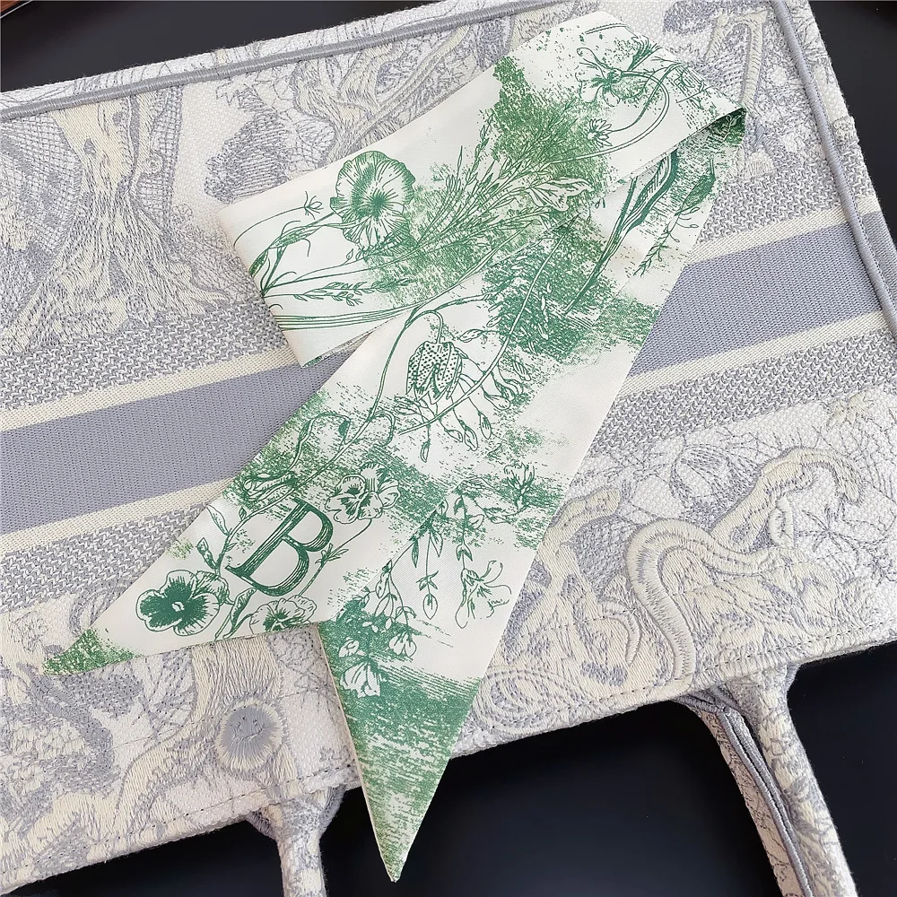 Spring New Tarot Card Hand-pai - Outdoor Planting Bag recensione e prezzo